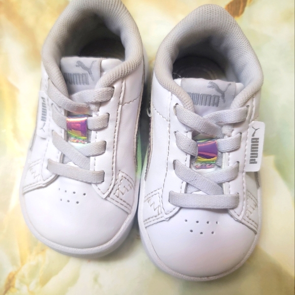 Kids Puma white iridescent shoes - Picture 8 of 11